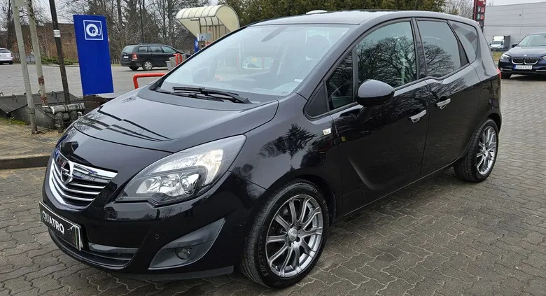 samochody osobowe Opel Meriva cena 29900 przebieg: 115430, rok produkcji 2011 z Golczewo